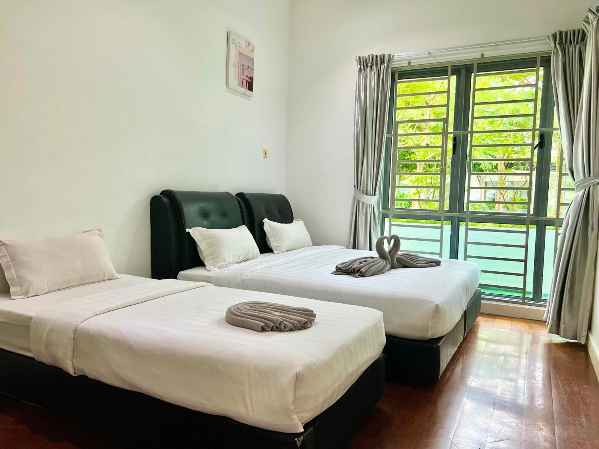 Capital O 90987 The Loft Residences Homestay @ Imago Shopping Mall 2 Kampong Sembulan Kültér fotó