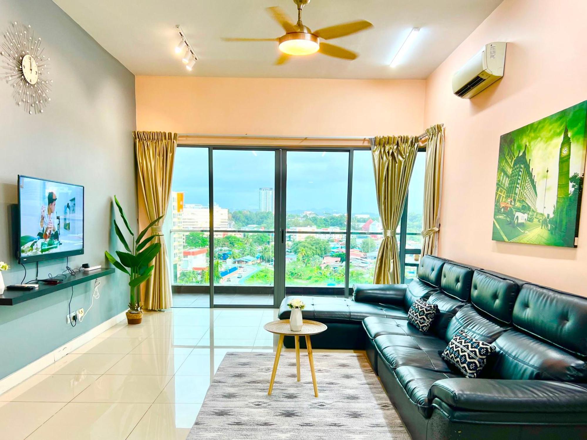 Capital O 90987 The Loft Residences Homestay @ Imago Shopping Mall 2 Kampong Sembulan Kültér fotó